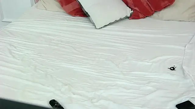 JudithCombs' Live XXX Chat