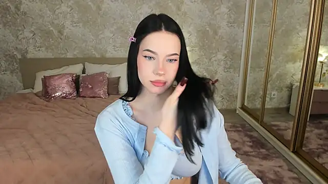 FloraCherry's Live XXX Chat