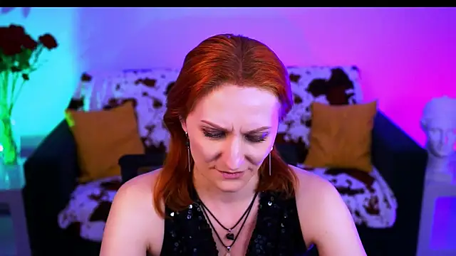 دردشة DianaTorrens الجنسية المباشرة