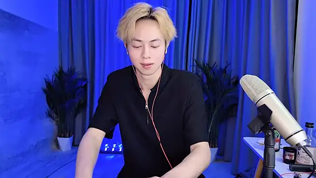 hafabva élő XXX-chatje