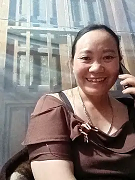 Pokazy przed kamerką – Lindxx-hot