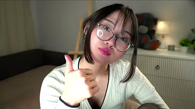 NelleMihalko's Live XXX Chat