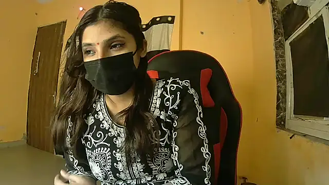 Онлайн чат XXX callmeshreya