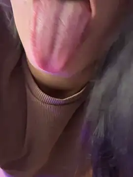 mahia_queen's Webcam Show