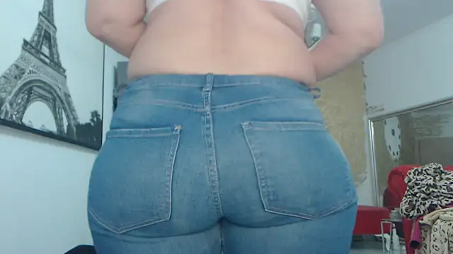 แชท XXX สดของ AnnaBellaLuckyXOXO