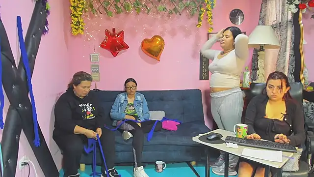 lesbiancuple Webcam show