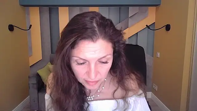 Chat XXX en directo de EllaLong