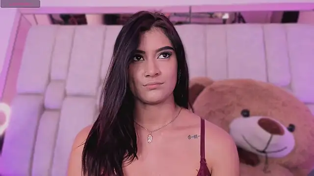 KatherineRuiz_'s Live XXX Chat