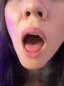 แชท XXX สดของ mahia_queen