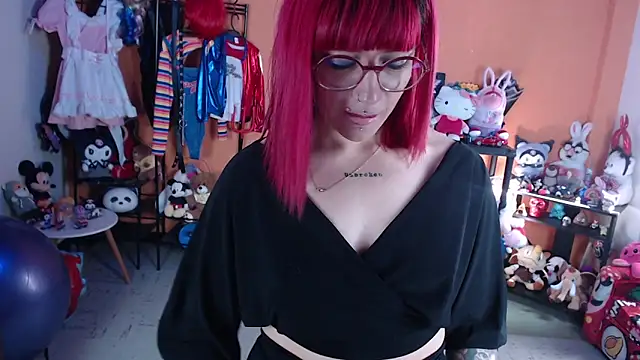 MissMiia2のライブXXXチャット