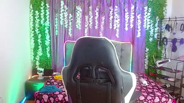 ariana-lopezのライブXXXチャット