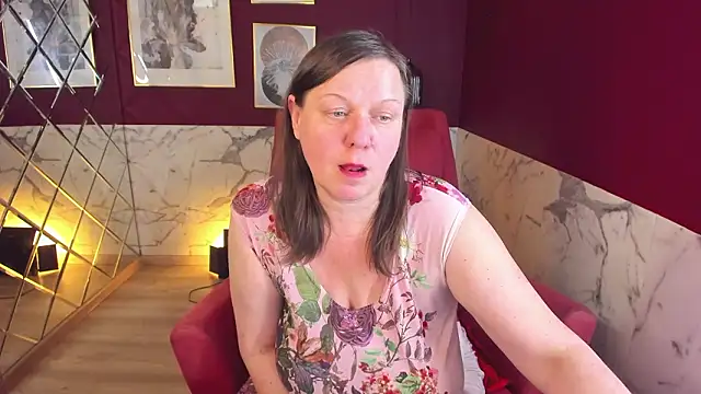 KellyPerfection 即時 XXX 聊天