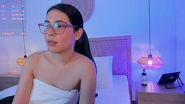 desireee_ Chat XXX live