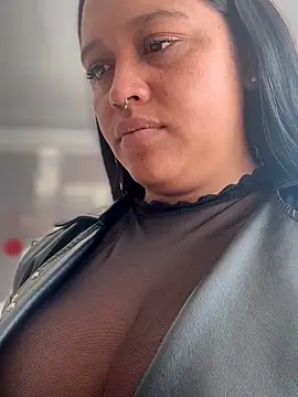 -Mia1 라이브 XXX 채팅