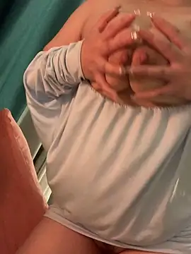 دردشة xiaomei89 الجنسية المباشرة