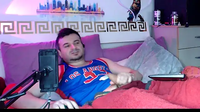 iuligruia69's Live XXX Chat