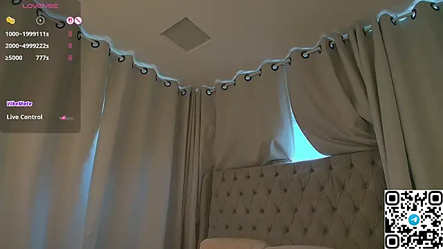 Skinny_Alice Chat XXX in diretta