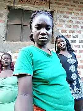 holygrail001 Live XXX Chat