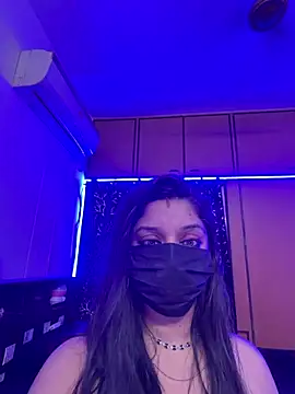 Pertunjukan Kamera Web Sirishateluguammai