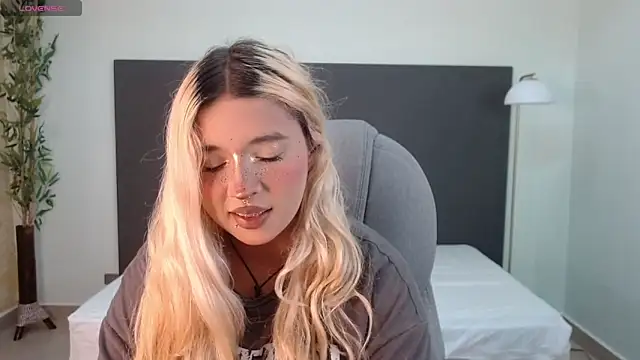 april_bunnyy Live XXX-chat