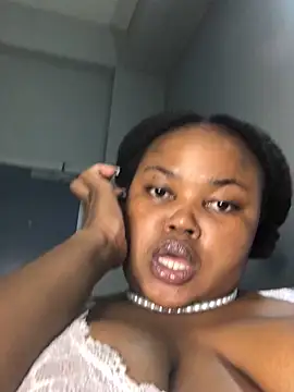 Czat XXX na żywo – Curveysinaa