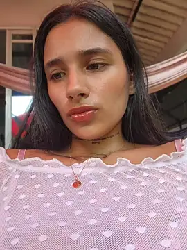 Lorena_Mcfly Chat XXX in diretta