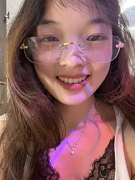 Czat XXX na żywo – meimei_x