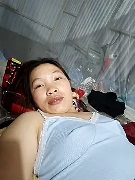 Czat XXX na żywo – Evelyn-n