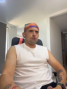 TroyeSavage webcam show