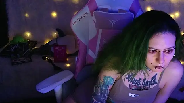 Ginger_Stay Chat XXX live