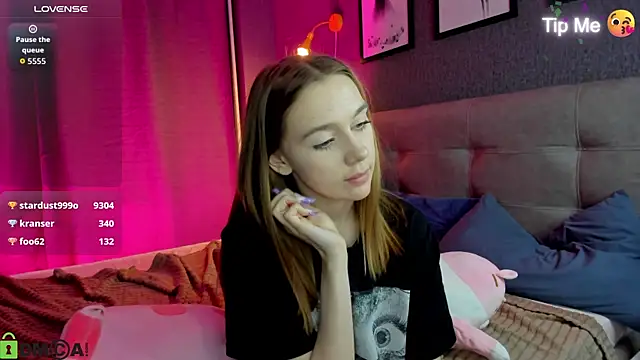 Lesi_Moonie01 élő XXX-chatje