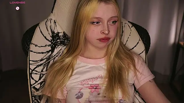 ElvenQueen's Live XXX Chat