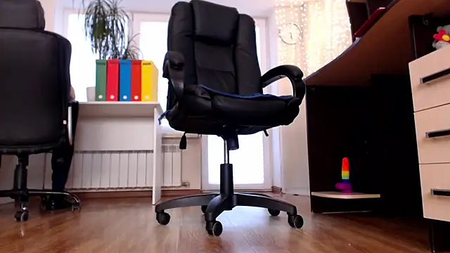 Онлайн чат XXX CassieDonald