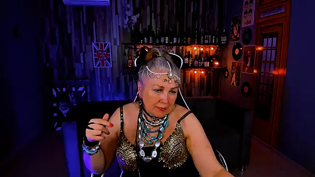 LilaMaharani Chat XXX in diretta