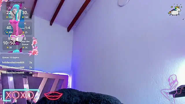 SkyeGabbyRose webcam show