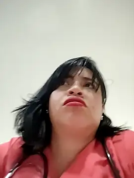 MILA__06 লাইভ XXX চ্যাট