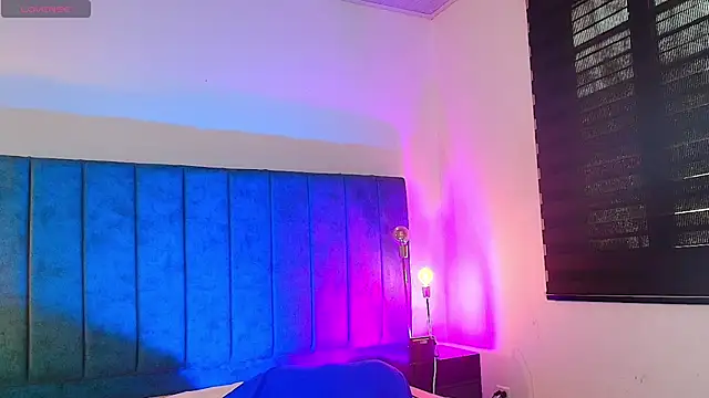 Alexander_ConnorのライブXXXチャット