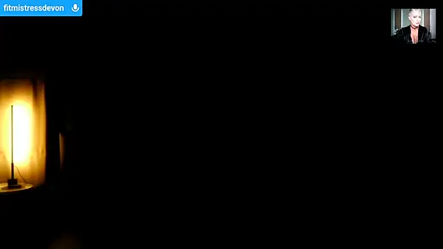 Živý XXX chat Devon2020