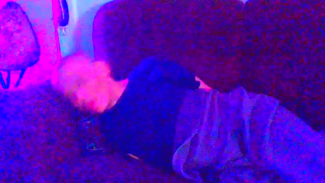 xuan8pssy_ui69 Show in webcam