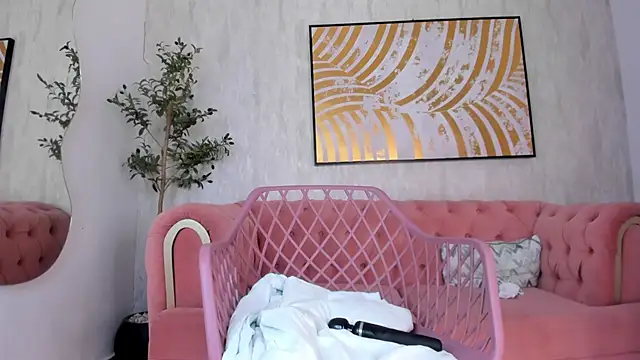 Онлайн чат XXX Krissi_latore