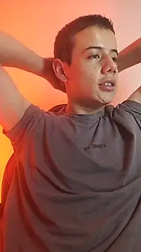 jac0b_x Adlı Modelin Canlı XXX Sohbeti