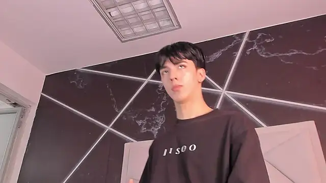 Chat XXX en directo de AerumChae