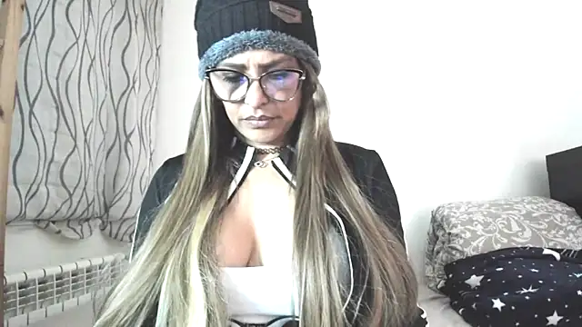 Chatroom XXX en direct de CristalDivine