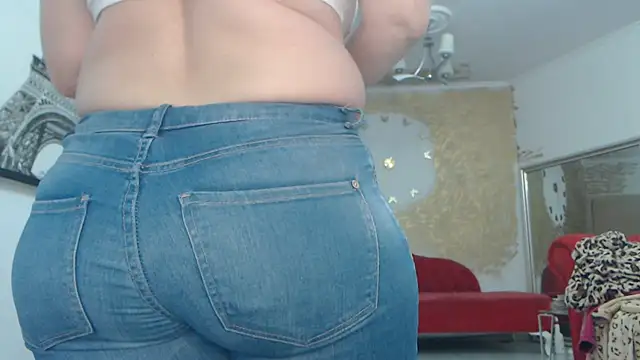 AnnaBellaLuckyXOXO Chat XXX in diretta