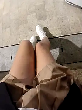 Chatroom XXX en direct de Ori-Lynk