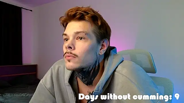 DENIS_HERE Live XXX Chat