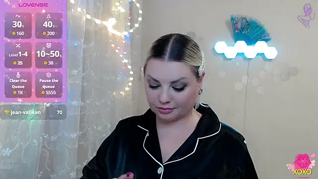 JewellKiss7's Live XXX Chat