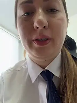 _Susy-Office1's Live XXX Chat