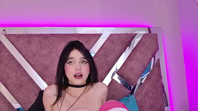 MeganR_'s Live XXX Chat