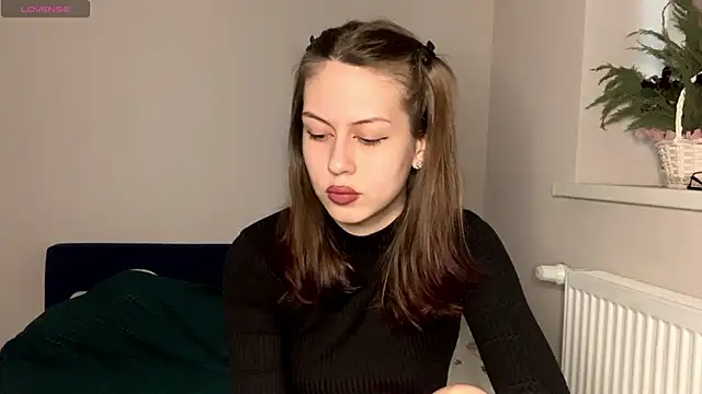 Nayra_flash's Live XXX Chat